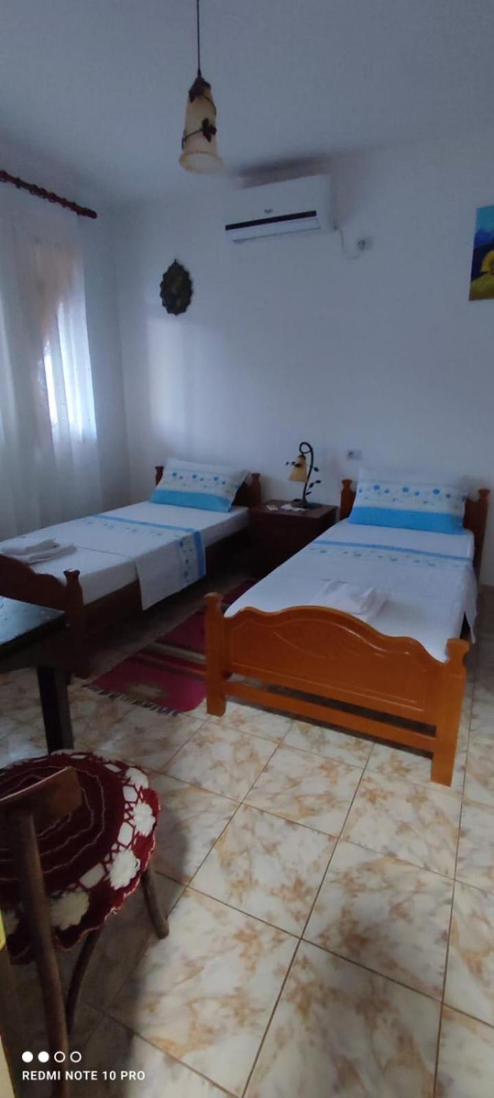 Guest House Baba Lluka Berat Eksteriør bilde